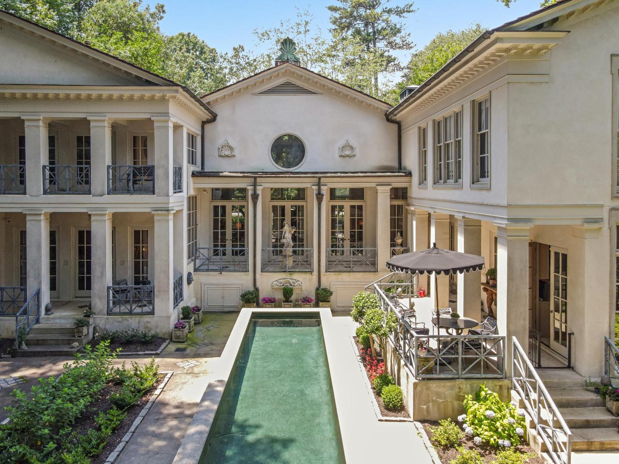 Midnight Monarch Villa Atlanta Bagian luar foto
