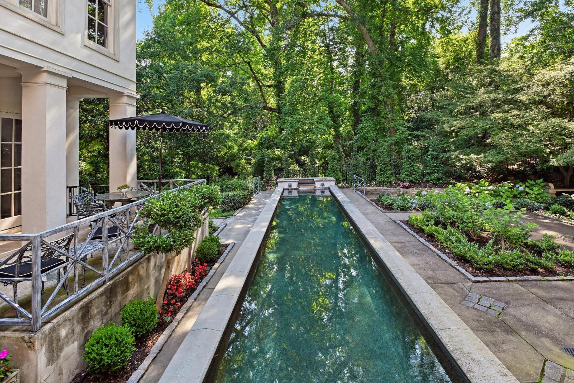 Midnight Monarch Villa Atlanta Bagian luar foto